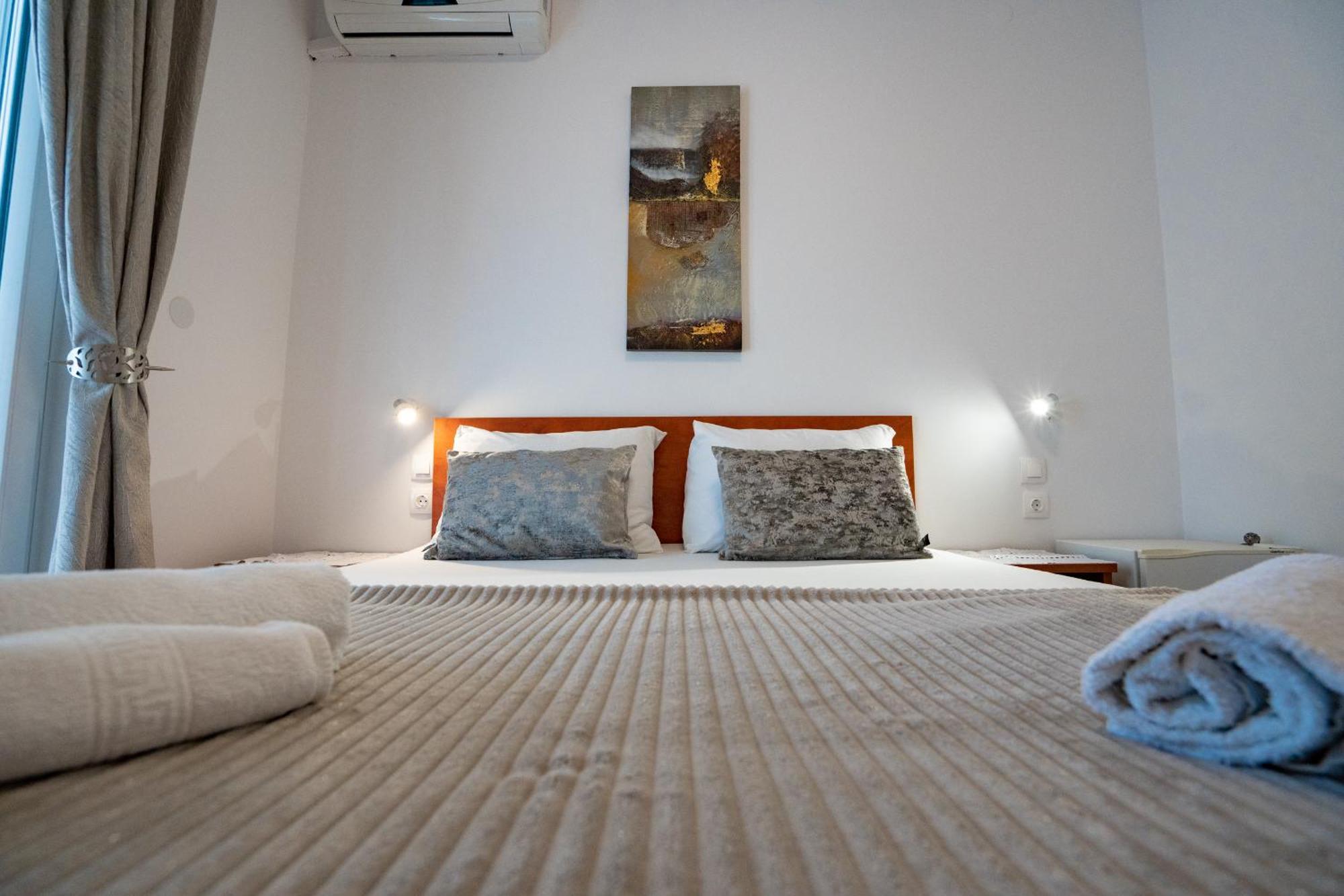 Pool Mansion Magnolia - Comfort Rooms Novalja Luaran gambar